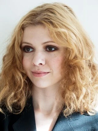 Kasha Kropinski headshot