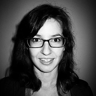 Katie Crown headshot