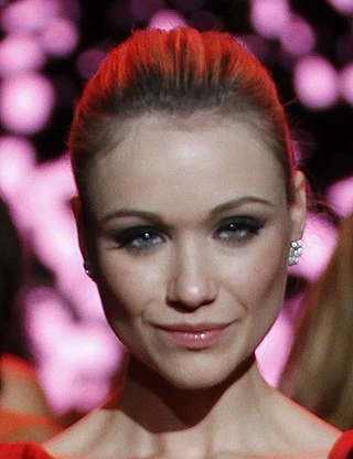 Katrina Bowden headshot