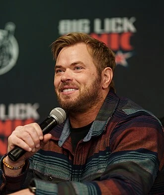 Kellan Lutz headshot