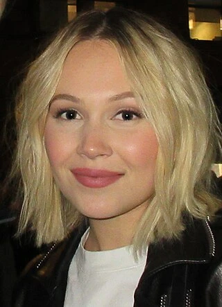 Kelli Berglund headshot