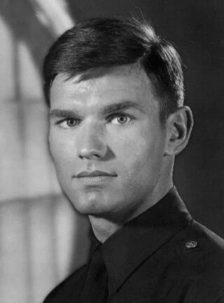 Kent McCord headshot