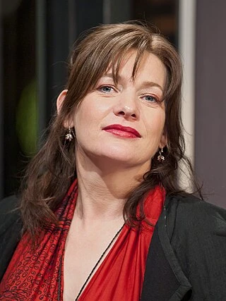 Kerry Fox headshot