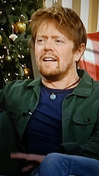 Kris Marshall headshot