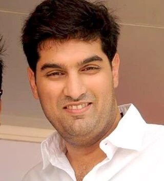 Kunaal Roy Kapur headshot
