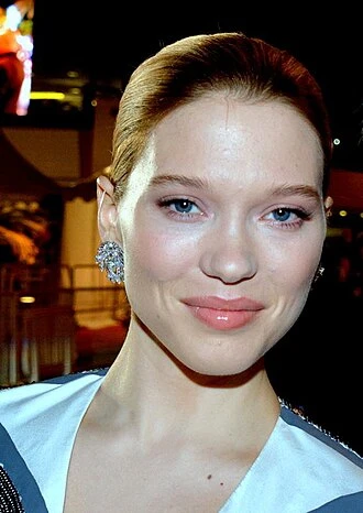 Léa Seydoux headshot