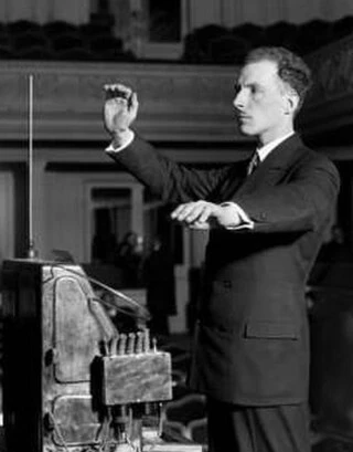 Léon Theremin headshot