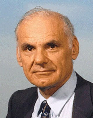 Larry Roberts headshot