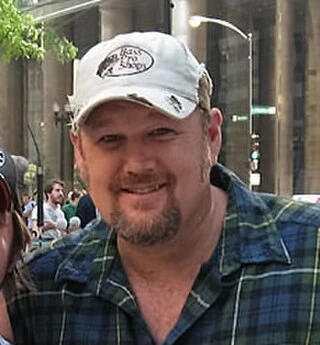Larry the Cable Guy headshot