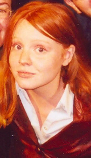 Lauren Ambrose headshot