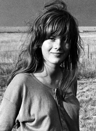Laurie Bird headshot