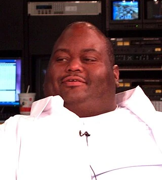 Lavell Crawford headshot