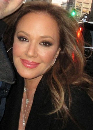 Leah Remini headshot