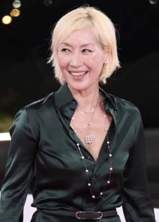 Lee Hye-young headshot