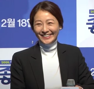 Lee Mi-yeon headshot