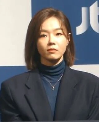 Lee Sang-hee headshot