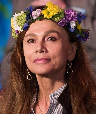 Lena Olin headshot