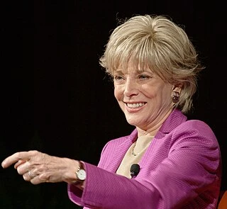 Lesley Stahl headshot