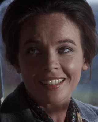 Leslie Caron headshot
