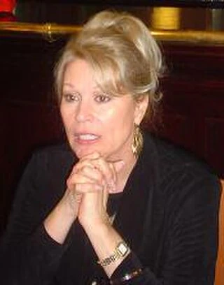 Leslie Easterbrook headshot