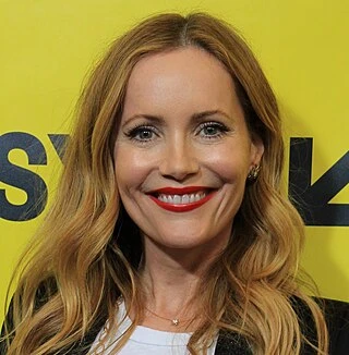 Leslie Mann headshot