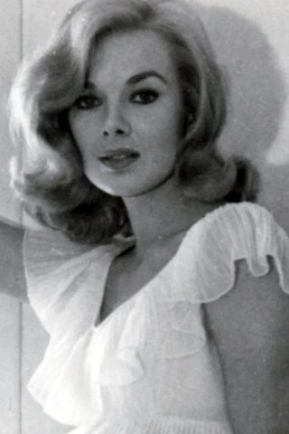 Leslie Parrish headshot