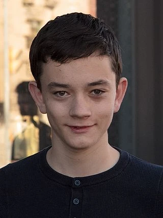 Lewis MacDougall headshot