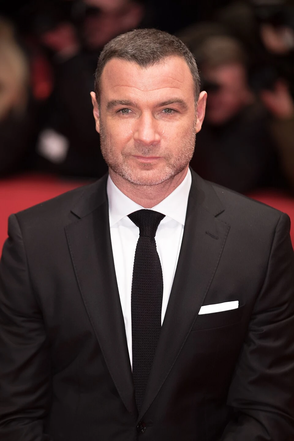 Liev Schreiber headshot