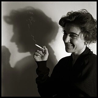 Lina Sastri headshot