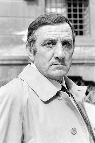Lino Ventura headshot