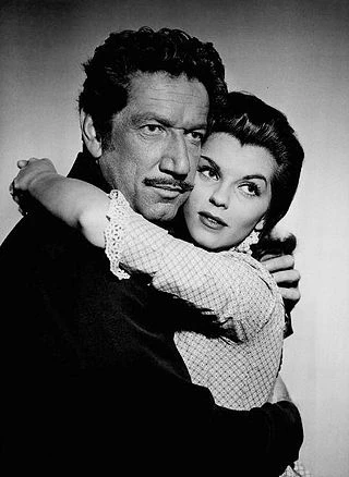 Lisa Gaye headshot