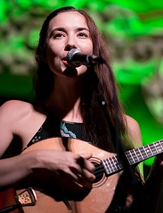 Lisa Hannigan headshot