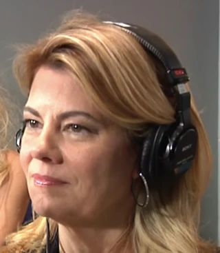 Lisa Whelchel headshot