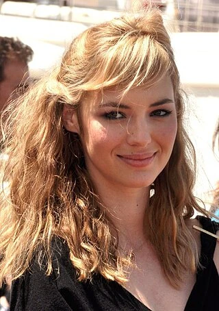 Louise Bourgoin headshot