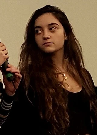 Luàna Bajrami headshot