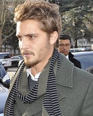 Luke Grimes headshot