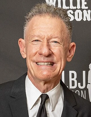 Lyle Lovett headshot