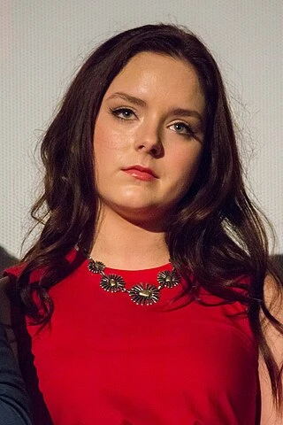 Madison Davenport headshot