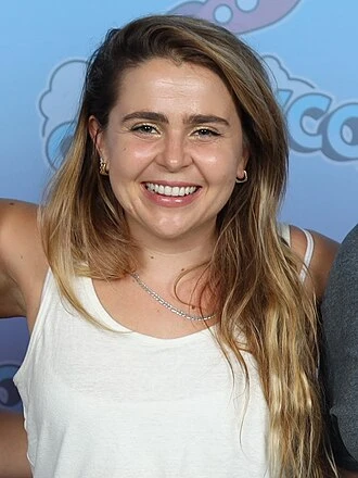 Mae Whitman headshot