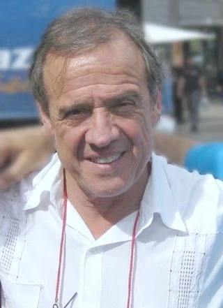 Mauricio Pesutic headshot