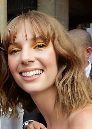 Maya Hawke headshot