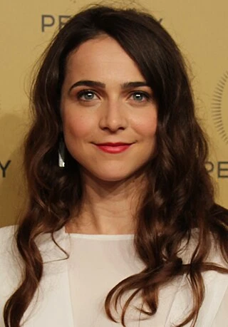 Maya Kazan headshot