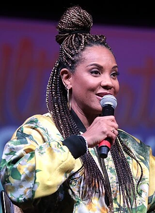MC Lyte headshot