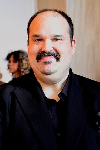 Mel Rodriguez headshot
