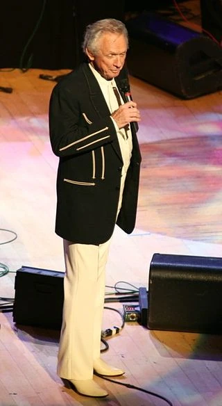 Mel Tillis headshot