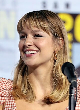 Melissa Benoist headshot