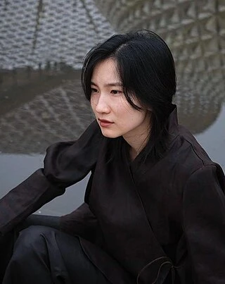 Meng'er Zhang headshot