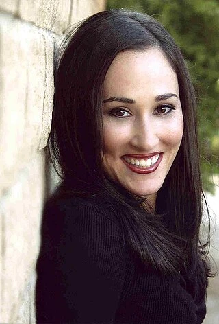 Meredith Eaton headshot