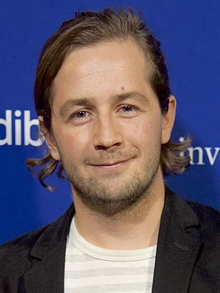 Michael Angarano headshot