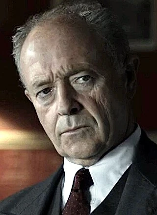 Michael Kitchen headshot